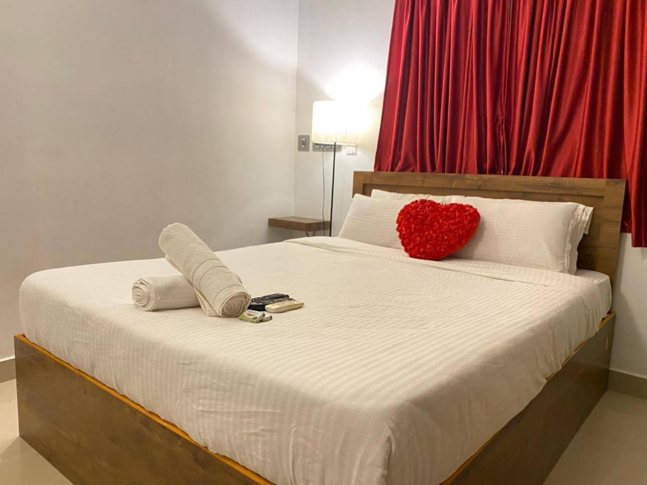 La Paradise Residency - Tie Hotels & Resorts Puducherry Eksteriør billede